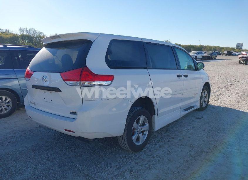 Photo 4 of 2012 Toyota Sienna BASE V6 7 PASSENGER (VIN 5TDZK3DC7CS270240)