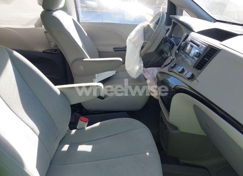 Photo 5 of 2012 Toyota Sienna BASE V6 7 PASSENGER (VIN 5TDZK3DC7CS270240)