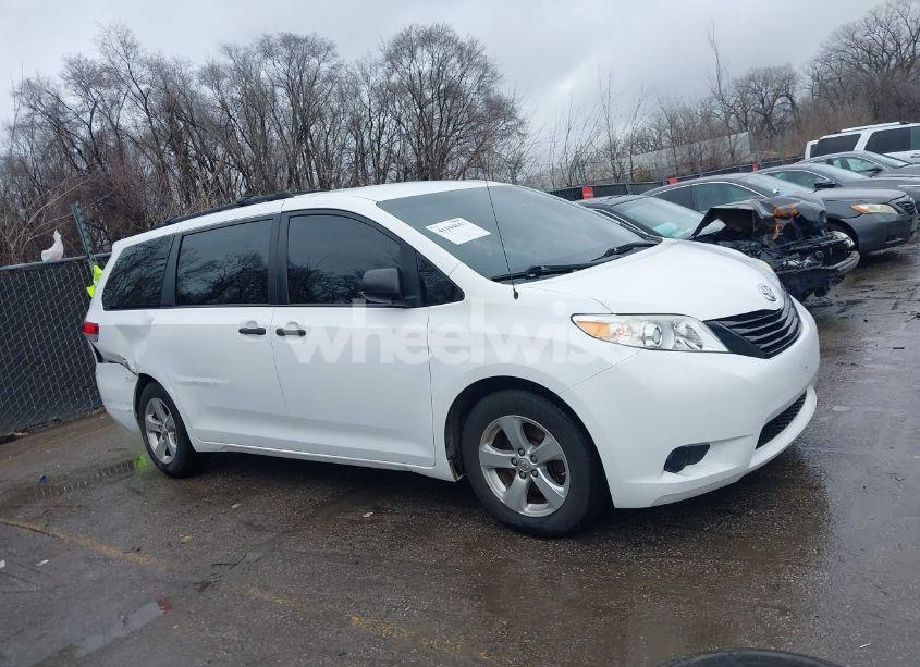 Photo 13 of 2013 Toyota Sienna L V6 7 PASSENGER (VIN 5TDZK3DC7DS391304)