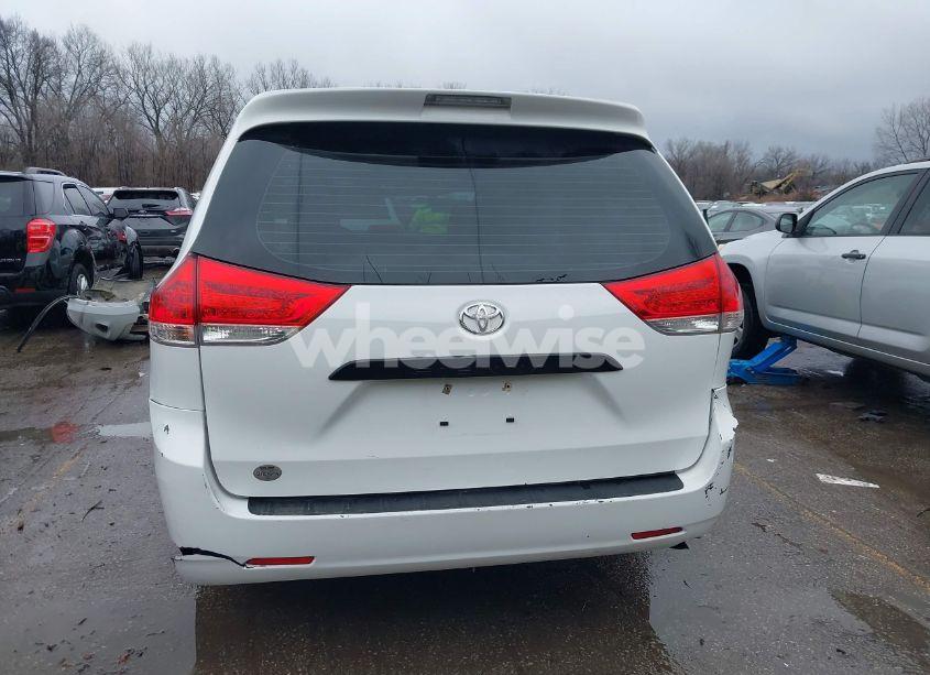 Photo 16 of 2013 Toyota Sienna L V6 7 PASSENGER (VIN 5TDZK3DC7DS391304)