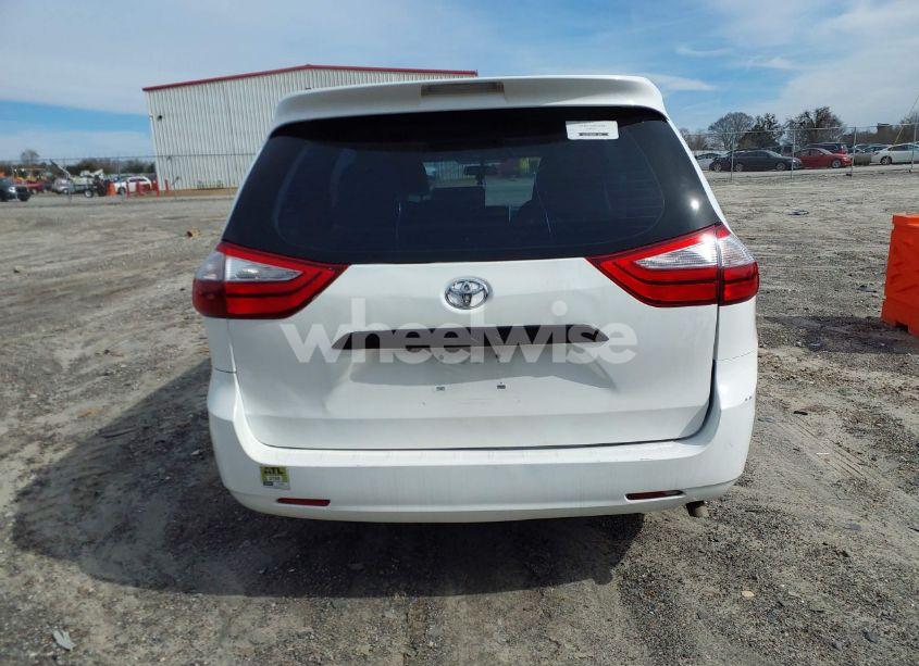 Photo 16 of 2015 Toyota Sienna L 7 PASSENGER (VIN 5TDZK3DC7FS575547)