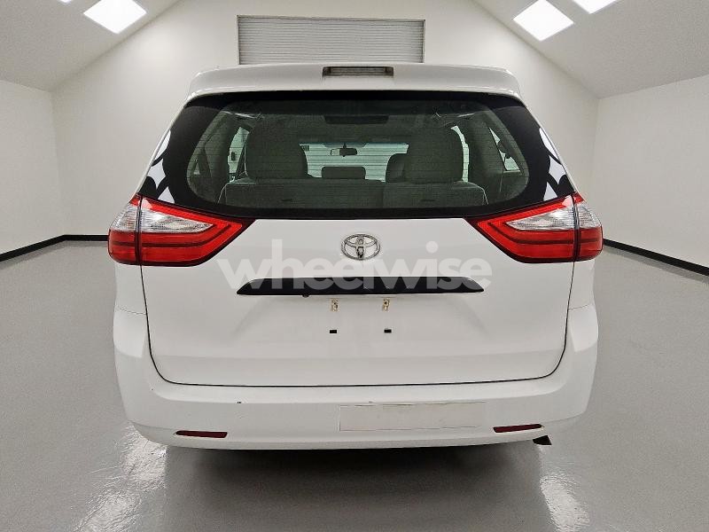 Photo 4 of 2016 TOYOTA SIENNA (VIN 5TDZK3DC7GS705344)