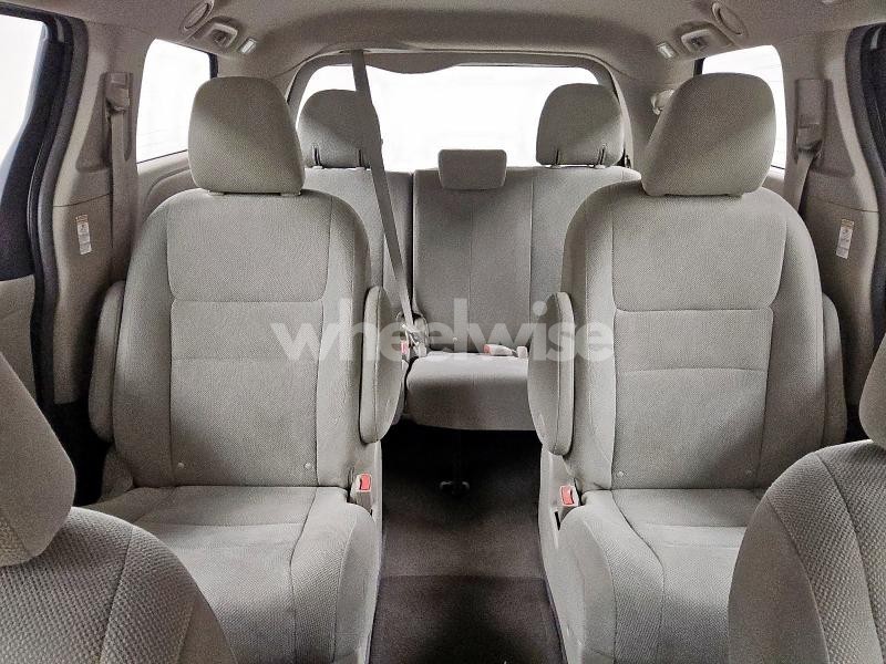 Photo 9 of 2016 TOYOTA SIENNA (VIN 5TDZK3DC7GS705344)