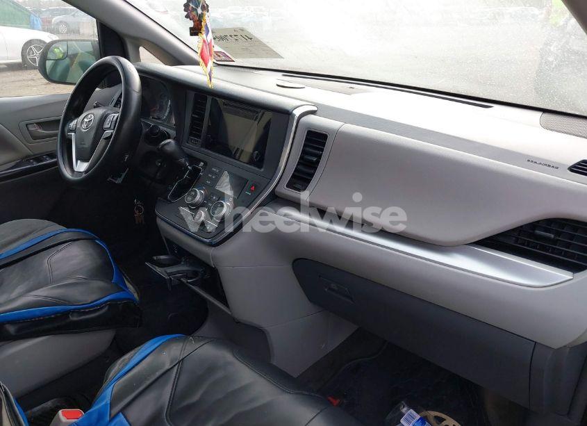 Photo 5 of 2016 Toyota Sienna L 7 PASSENGER (VIN 5TDZK3DC7GS721298)