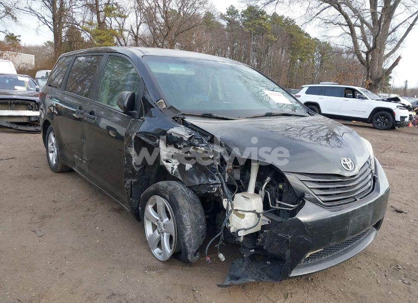 Photo 6 of 2016 Toyota Sienna L 7 PASSENGER (VIN 5TDZK3DC7GS721298)