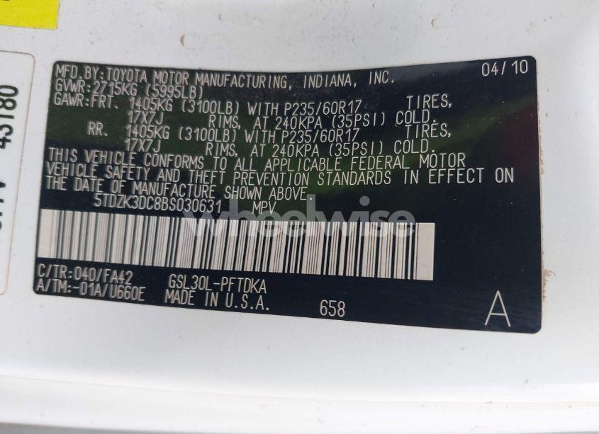 Photo 9 of 2011 Toyota Sienna BASE V6 (VIN 5TDZK3DC8BS030631)