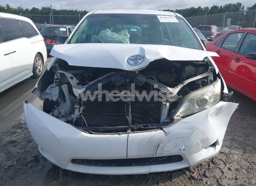 Photo 6 of 2012 Toyota Sienna BASE V6 7 PASSENGER (VIN 5TDZK3DC8CS180806)