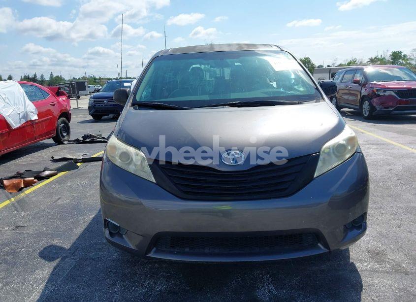 Photo 13 of 2012 Toyota Sienna BASE V6 7 PASSENGER (VIN 5TDZK3DC8CS190719)