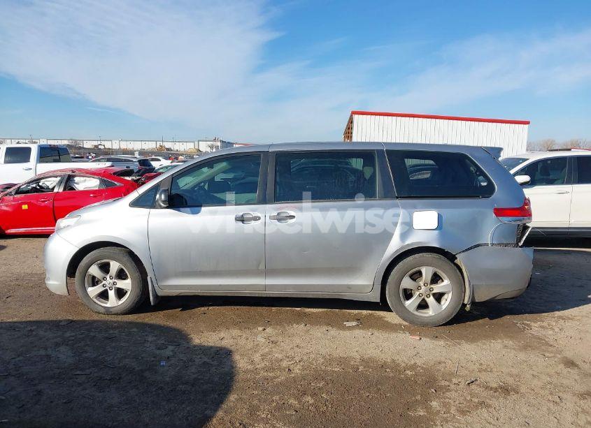 Photo 14 of 2013 Toyota Sienna L V6 7 PASSENGER (VIN 5TDZK3DC8DS399346)