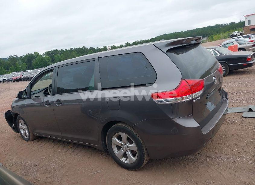 Photo 14 of 2014 Toyota Sienna L V6 7 PASSENGER (VIN 5TDZK3DC8ES470837)