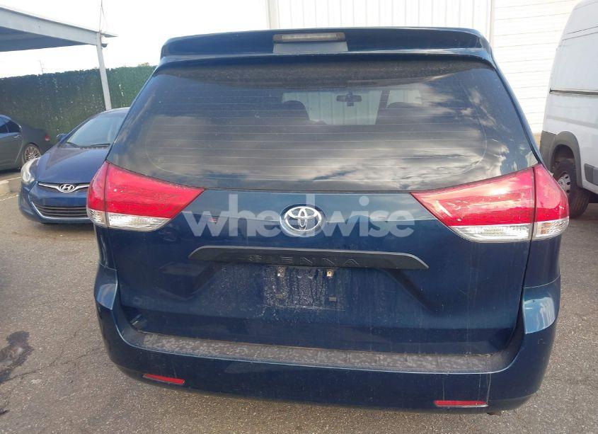 Photo 16 of 2011 Toyota Sienna BASE V6 (VIN 5TDZK3DC9BS028189)
