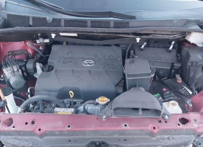 Photo 10 of 2013 Toyota Sienna L V6 7 PASSENGER (VIN 5TDZK3DC9DS381681)