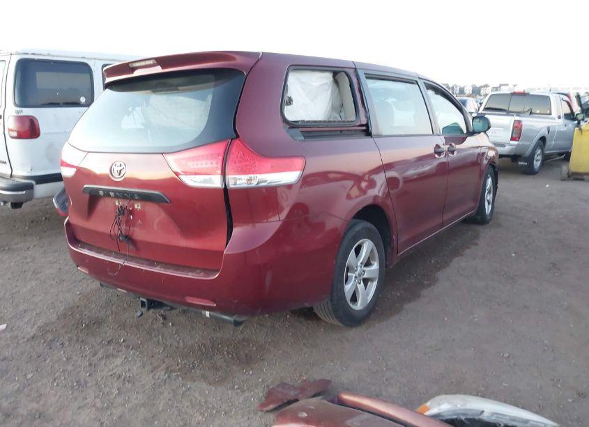 Photo 4 of 2013 Toyota Sienna L V6 7 PASSENGER (VIN 5TDZK3DC9DS381681)