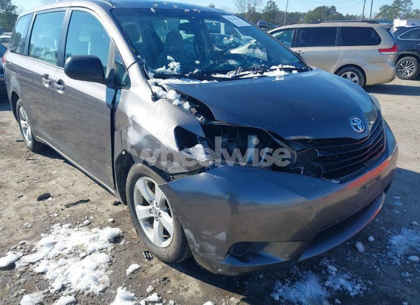 Photo 6 of 2013 Toyota Sienna L V6 7 PASSENGER (VIN 5TDZK3DC9DS397864)
