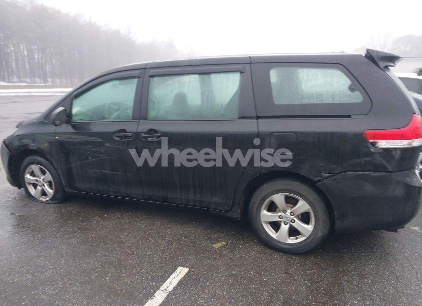 Photo 14 of 2014 Toyota Sienna L V6 7 PASSENGER (VIN 5TDZK3DC9ES444537)