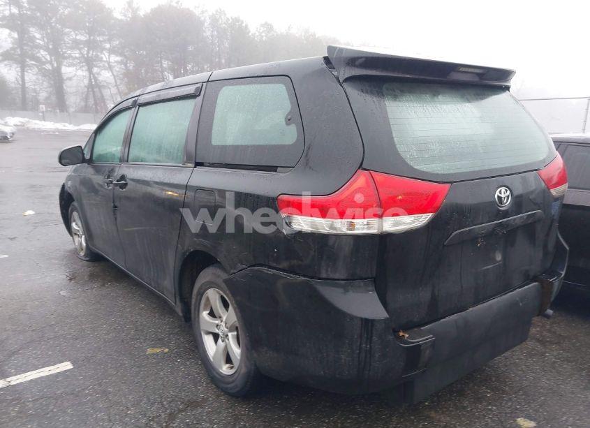 Photo 3 of 2014 Toyota Sienna L V6 7 PASSENGER (VIN 5TDZK3DC9ES444537)