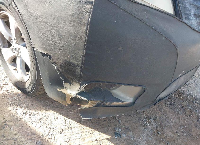 Photo 6 of 2011 Toyota Sienna BASE V6 (VIN 5TDZK3DCXBS052128)