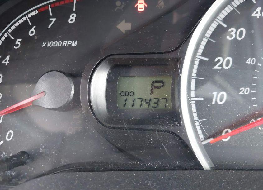 Photo 15 of 2011 Toyota Sienna BASE V6 (VIN 5TDZK3DCXBS157316)