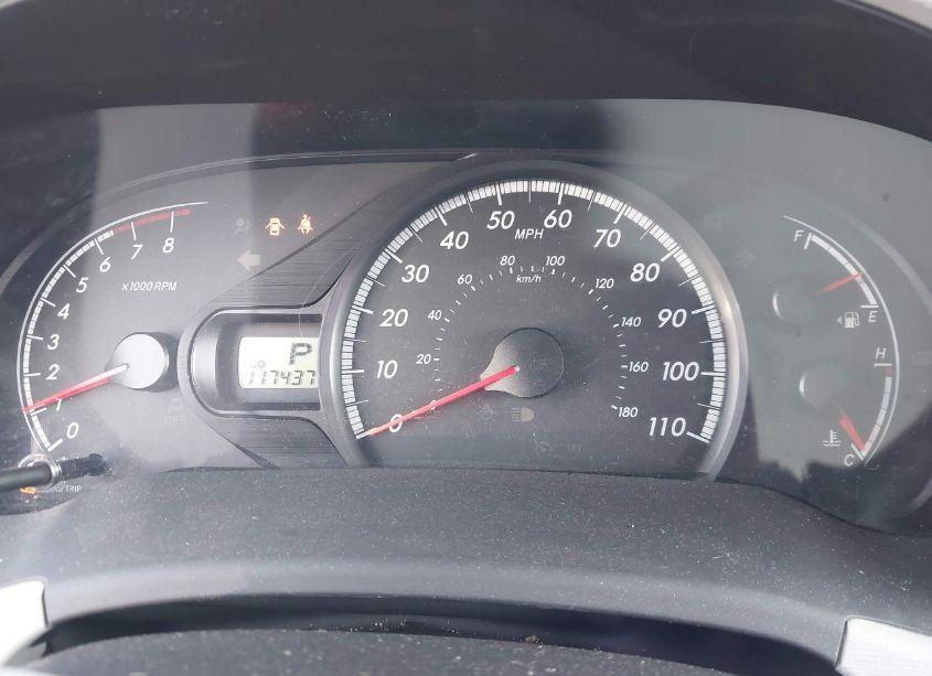 Photo 7 of 2011 Toyota Sienna BASE V6 (VIN 5TDZK3DCXBS157316)