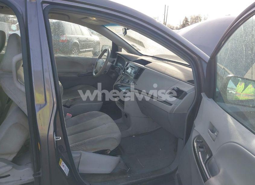 Photo 5 of 2012 Toyota Sienna BASE V6 7 PASSENGER (VIN 5TDZK3DCXCS258843)