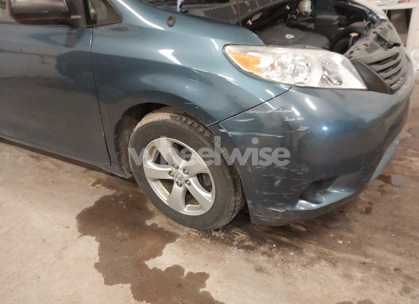 Photo 6 of 2014 Toyota Sienna L V6 7 PASSENGER (VIN 5TDZK3DCXES434910)