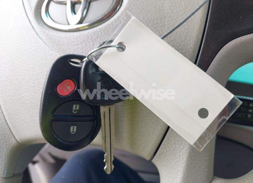 Photo 11 of 2014 Toyota Sienna L V6 7 PASSENGER (VIN 5TDZK3DCXES450220)