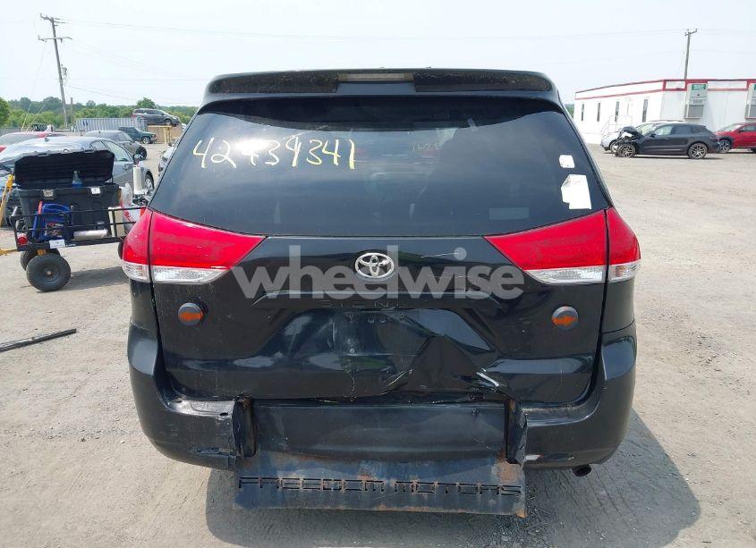 Photo 16 of 2014 Toyota Sienna L V6 7 PASSENGER (VIN 5TDZK3DCXES450220)