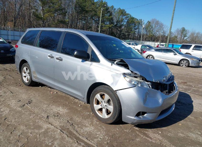 2014 Toyota Sienna L V6 7 PASSENGER (VIN 5TDZK3DCXES484819) main photo