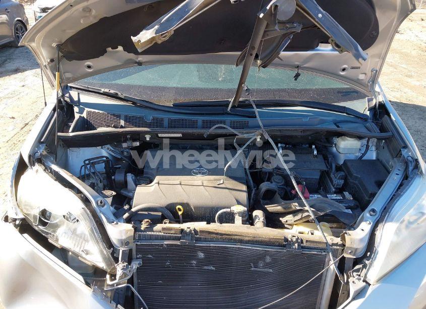 Photo 10 of 2014 Toyota Sienna L V6 7 PASSENGER (VIN 5TDZK3DCXES484819)