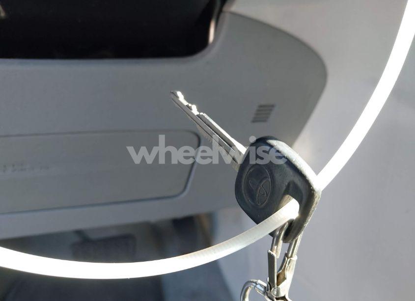 Photo 11 of 2014 Toyota Sienna L V6 7 PASSENGER (VIN 5TDZK3DCXES484819)