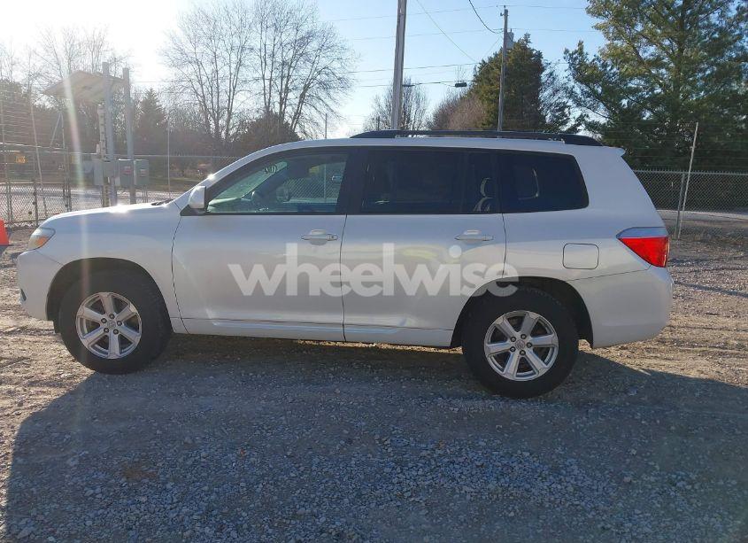 Photo 14 of 2010 Toyota Highlander BASE V6 (VIN 5TDZK3EH0AS002766)