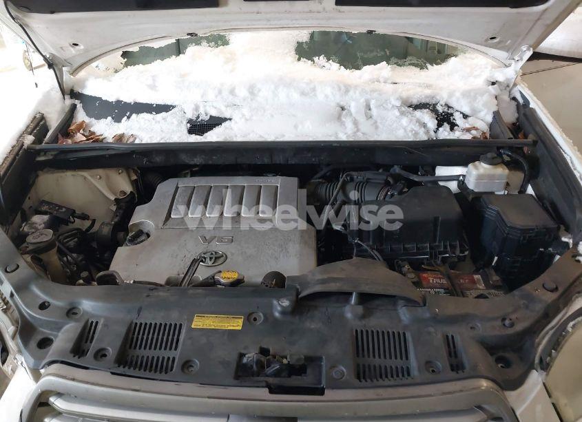 Photo 10 of 2010 Toyota Highlander BASE V6 (VIN 5TDZK3EH0AS005649)