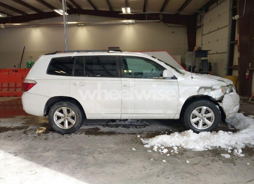 Photo 13 of 2010 Toyota Highlander BASE V6 (VIN 5TDZK3EH0AS005649)