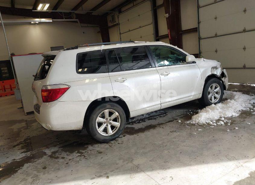 Photo 4 of 2010 Toyota Highlander BASE V6 (VIN 5TDZK3EH0AS005649)