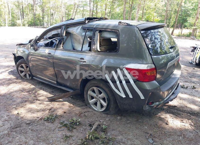 Photo 3 of 2010 Toyota Highlander BASE V6 (VIN 5TDZK3EH0AS023732)