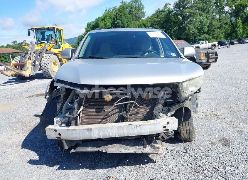 Photo 12 of 2011 Toyota Highlander BASE V6 (VIN 5TDZK3EH0BS048308)