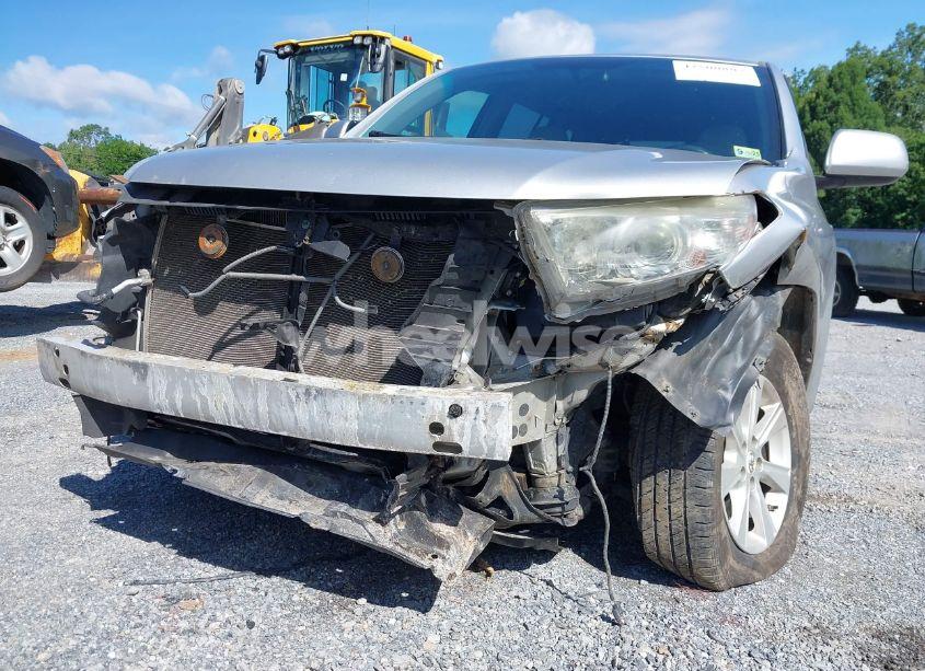 Photo 18 of 2011 Toyota Highlander BASE V6 (VIN 5TDZK3EH0BS048308)