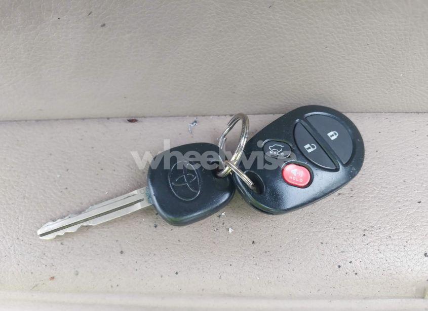 Photo 11 of 2012 Toyota Highlander BASE V6 (VIN 5TDZK3EH0CS056250)