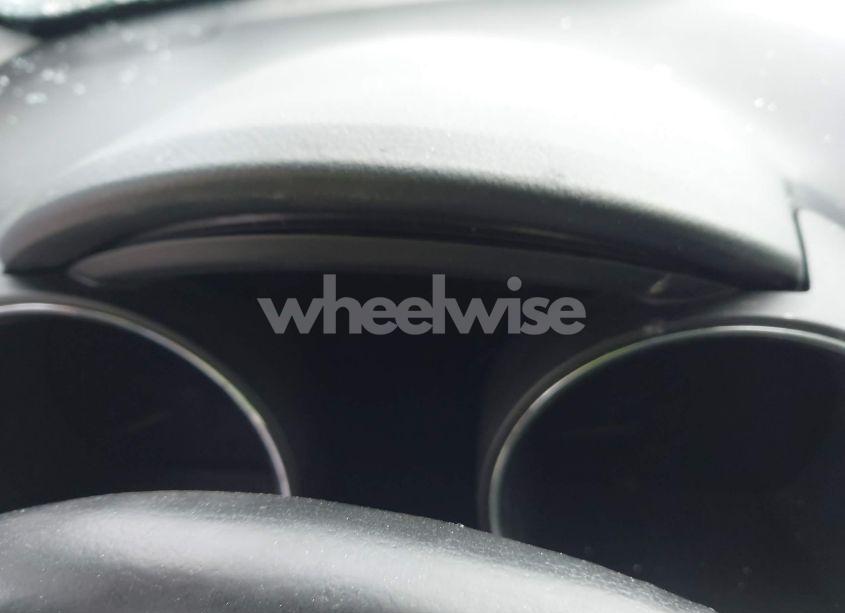 Photo 16 of 2013 Toyota Highlander SE V6 (VIN 5TDZK3EH0DS111944)