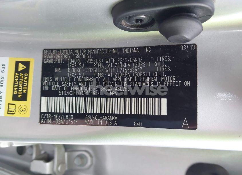 Photo 9 of 2013 Toyota Highlander SE V6 (VIN 5TDZK3EH0DS111944)