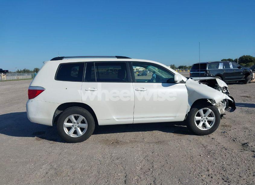 Photo 13 of 2010 Toyota Highlander BASE V6 (VIN 5TDZK3EH1AS004087)