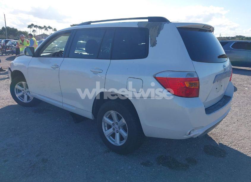 Photo 3 of 2010 Toyota Highlander BASE V6 (VIN 5TDZK3EH1AS004087)