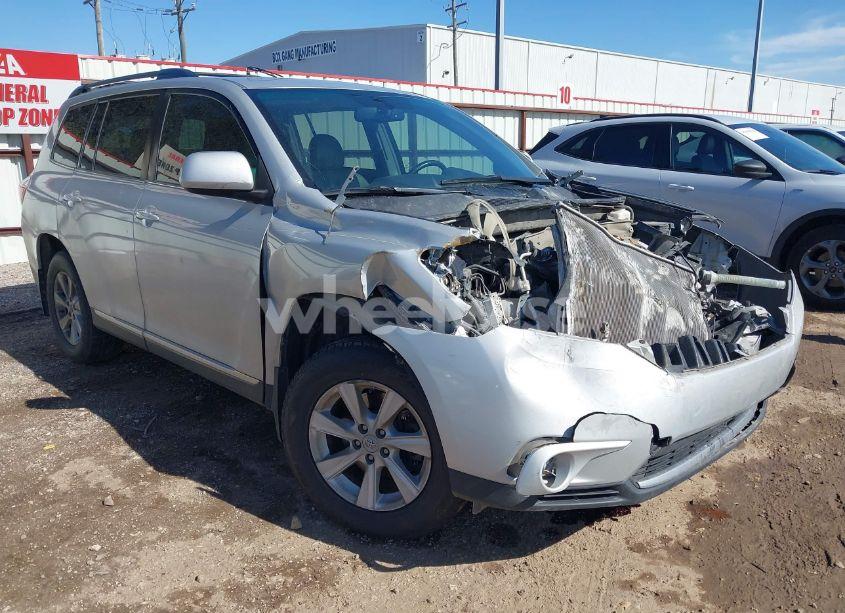 2013 Toyota Highlander PLUS/SE (VIN 5TDZK3EH1DS114772) main photo
