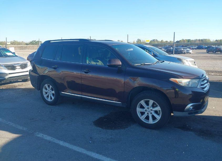 Photo 13 of 2012 Toyota Highlander SE (VIN 5TDZK3EH2CS074894)