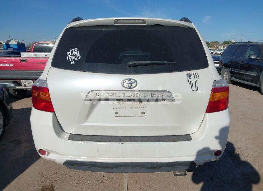 Photo 16 of 2010 Toyota Highlander BASE V6 (VIN 5TDZK3EH3AS022896)