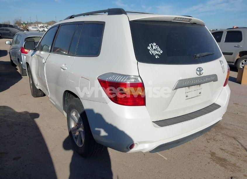 Photo 3 of 2010 Toyota Highlander BASE V6 (VIN 5TDZK3EH3AS022896)