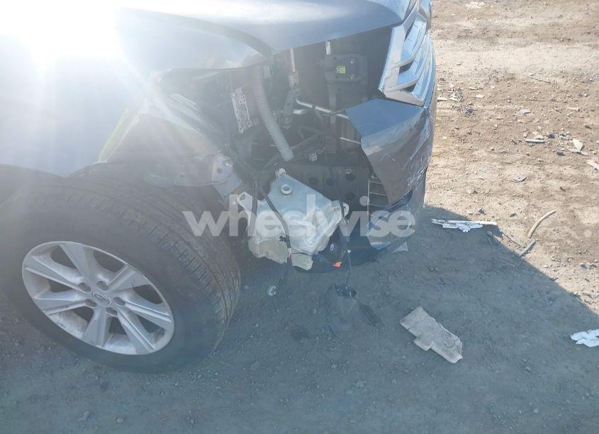 Photo 6 of 2012 Toyota Highlander SE (VIN 5TDZK3EH3CS070093)