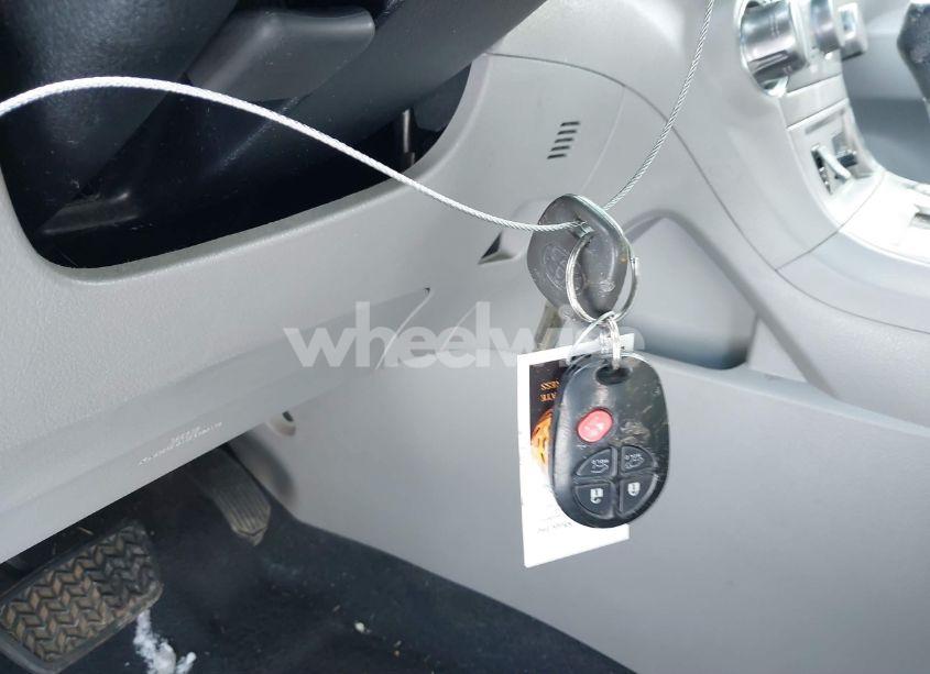 Photo 11 of 2012 Toyota Highlander SE V6 (VIN 5TDZK3EH3CS072118)