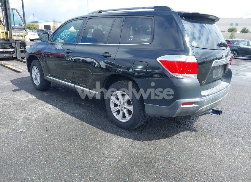 Photo 3 of 2011 Toyota Highlander SE V6 (VIN 5TDZK3EH4BS039353)