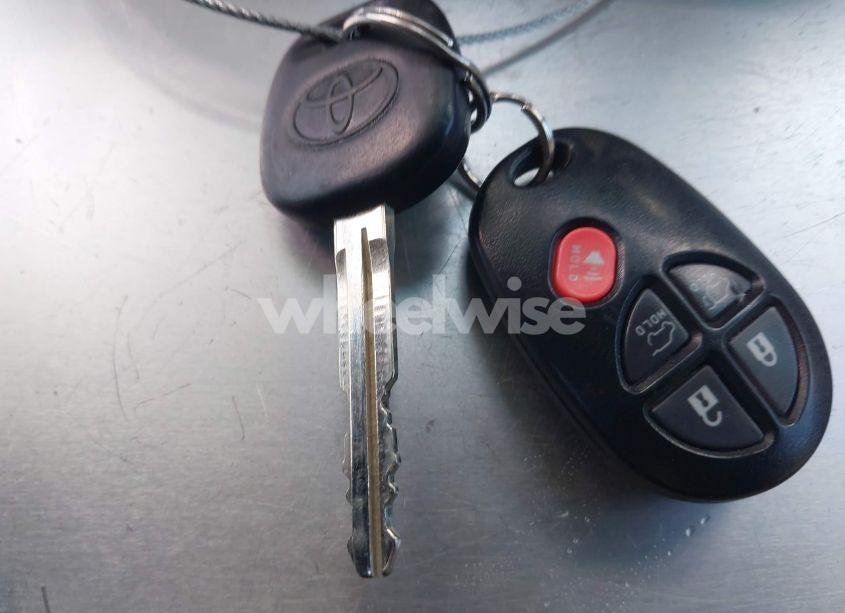 Photo 11 of 2012 Toyota Highlander SE V6 (VIN 5TDZK3EH5CS077742)